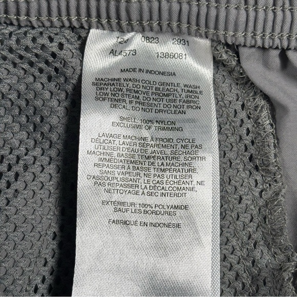 Columbia Pull-On Shorts 5" Inseam Nylon Shorts-Gray-Women Small - Picture 5 of 5